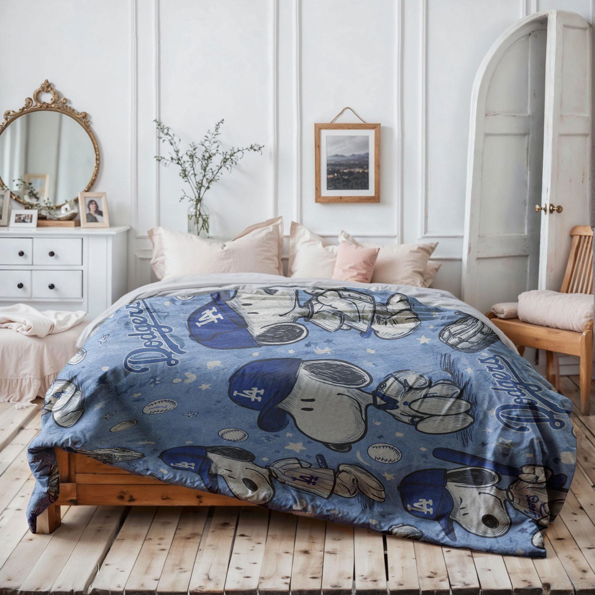 Snoopy Dodgers Fan Quilt Bedding Set - Image 3