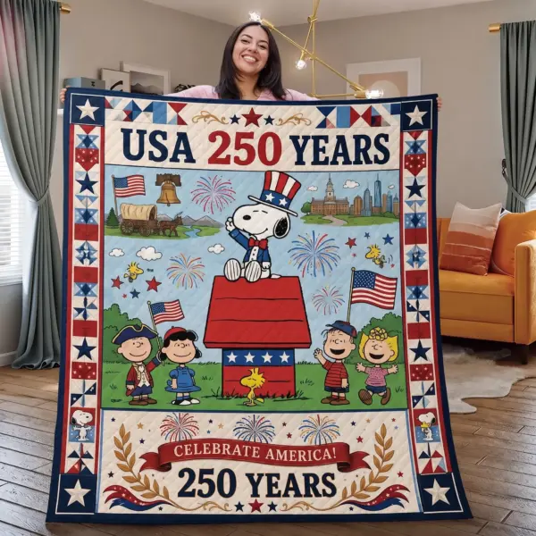Snoopy 250 Years of America Quilt Blanket -THK132472
