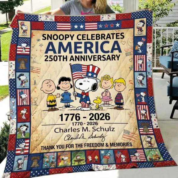 Snoopy 250 Years of America Quilt Blanket -THK132499
