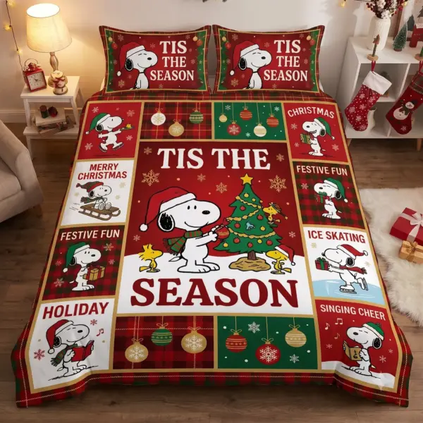 Alternative view of Festive Snoopy 'Tis The Season Holiday Quilt Bedding Set