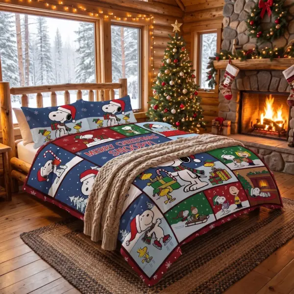 Alternative view of Snoopy Peanuts Christmas Quilt Bedding Set-THK133716