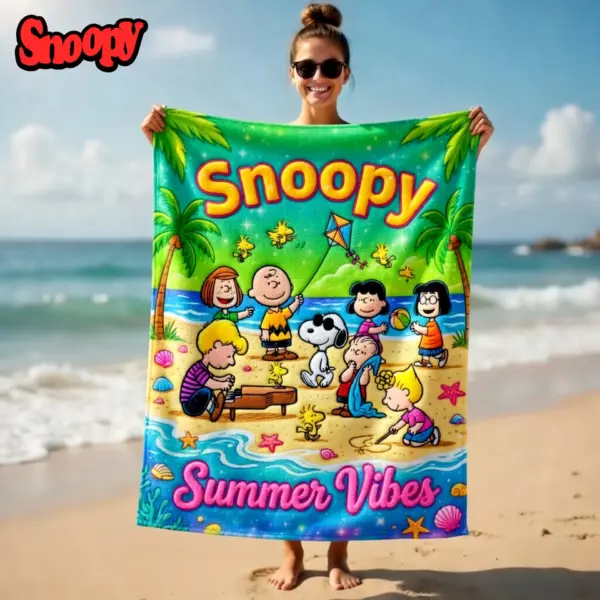 Premium Snoopy Beach Towel-THK126926