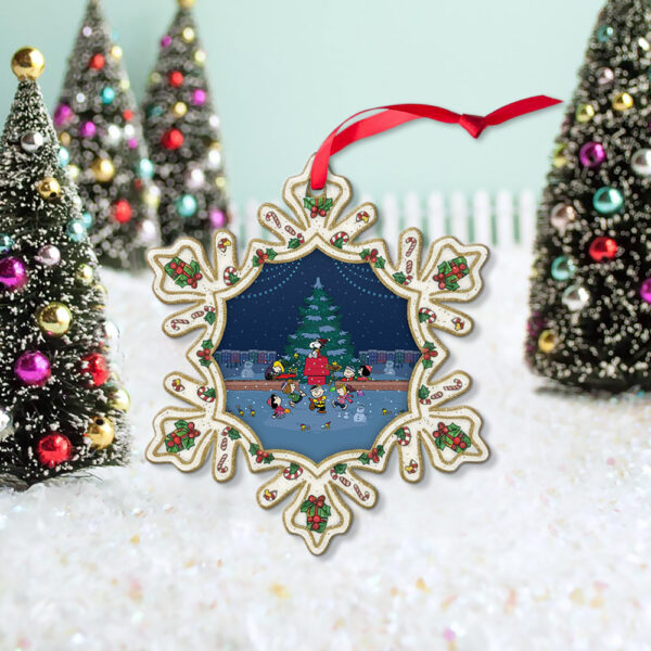 Alternative view of Snoopy And Friends Christmas Tree Christmas Ornament