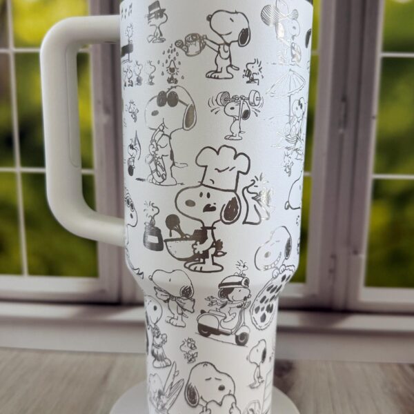 Alternative view of Snoopy 40oz Stanley Tumbler