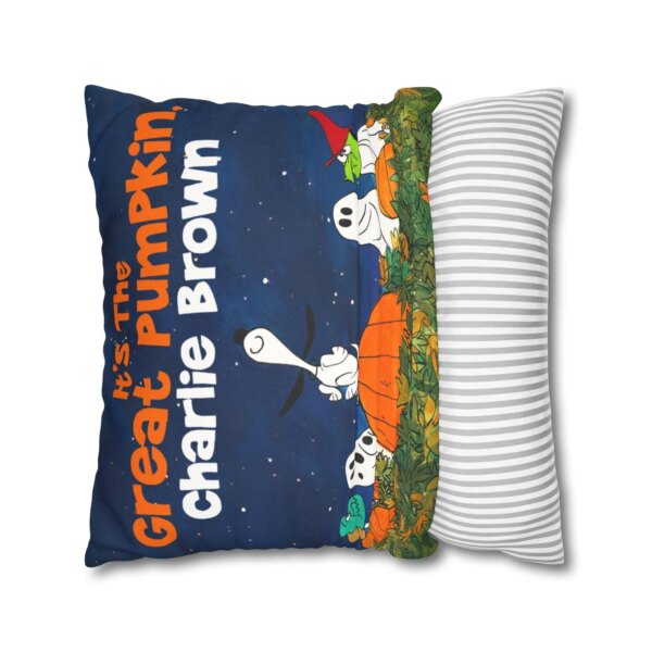 Charlie Brown Halloween Pillow - Image 4