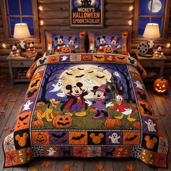 Mickey & Friends Halloween Spooktacular Quilt Bedding Set-THK136944